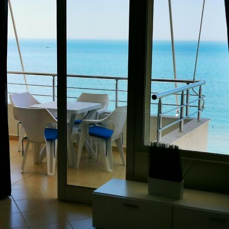Matin Apartment Sea View Durrës 外观 照片