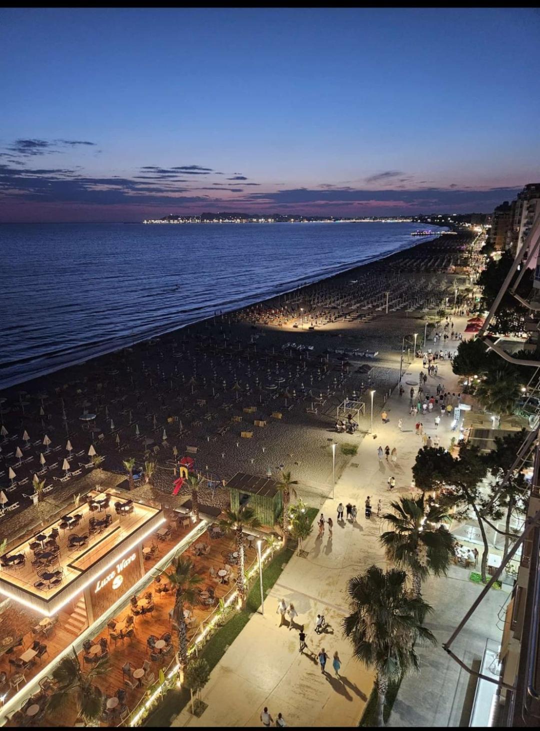 Matin Apartment Sea View Durrës 外观 照片