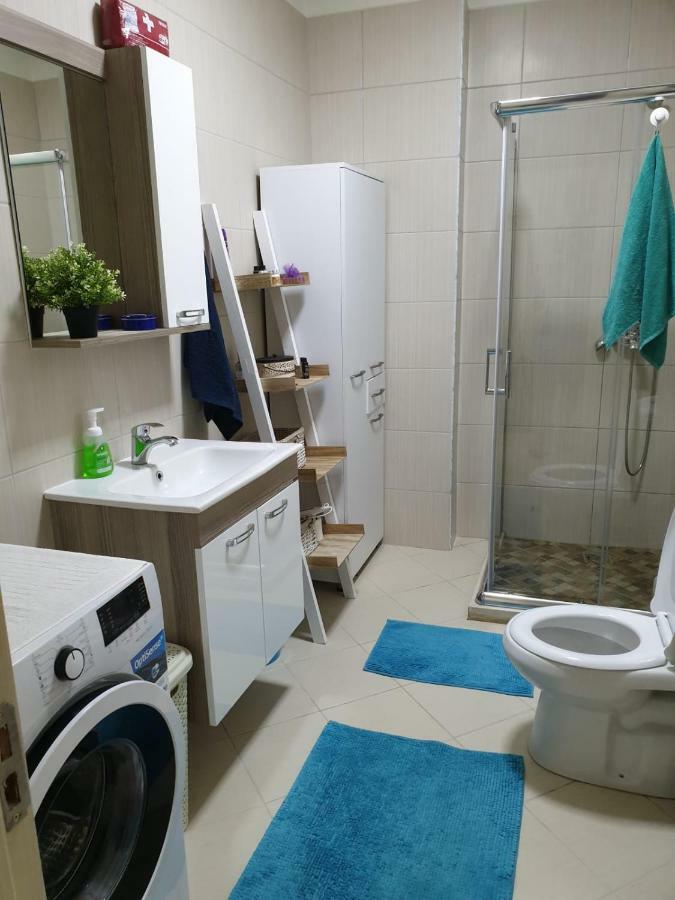 Matin Apartment Sea View Durrës 外观 照片